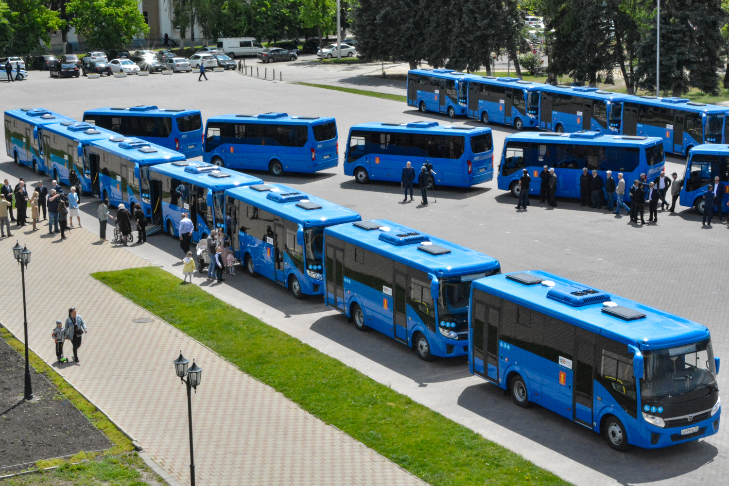 От пролетки до троллейбуса: эволюция городского транспорта Черкесска